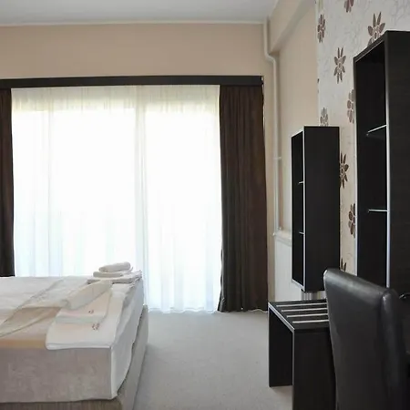 Otel Jezero Bor